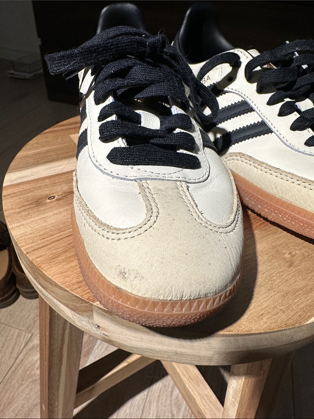 Adidas Samba - Off-White & Black - Picture 3 of 3